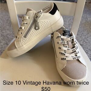 Vintage Havana Kids' Star Cream and Black Sneakers